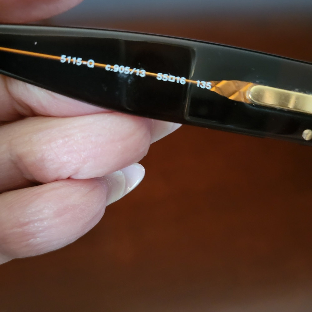 Chanel Briwn Sunglasses for Women - Picture 6 of 7